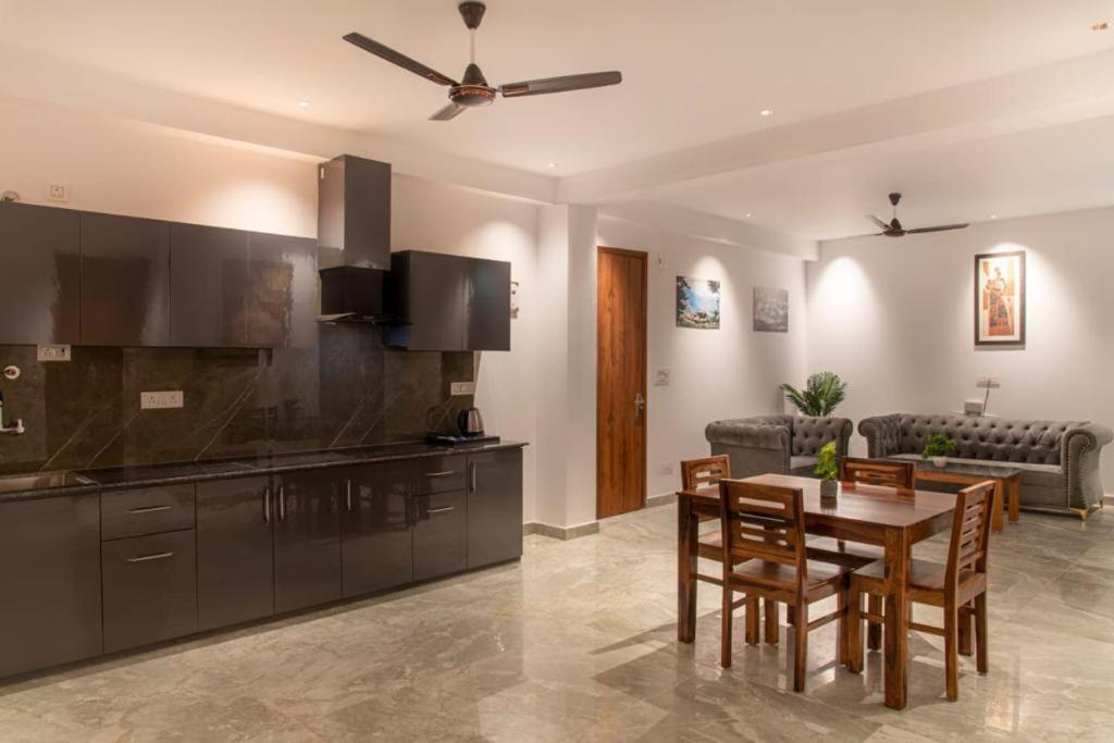 Mountain Height Kasauli Apartment Exterior photo